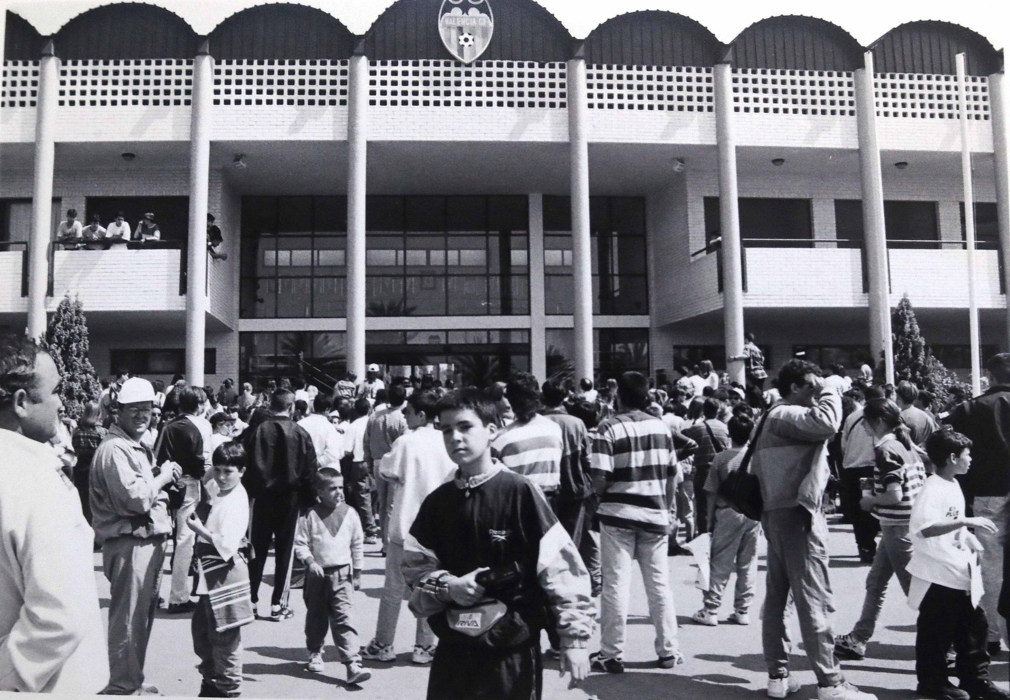 Cuando la Ciudad Deportiva de Paterna era un lugar de peregrinaje para los valencianistas