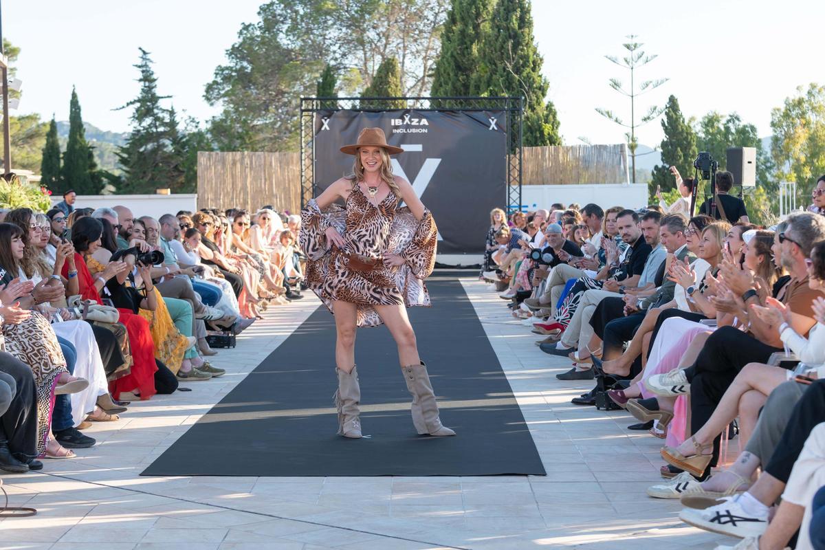 Desfile. Desfile.