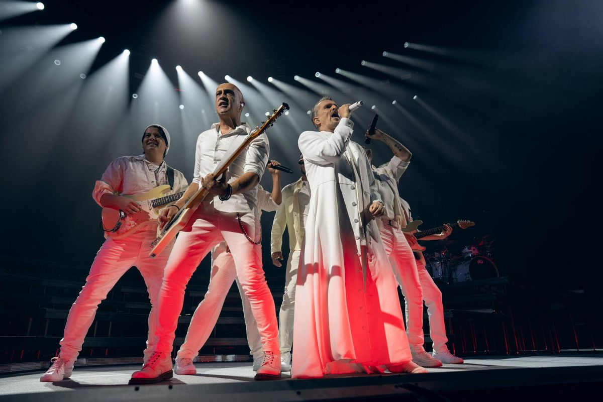 Concierto de Miguel Bosé en el Palau Sant Jordi