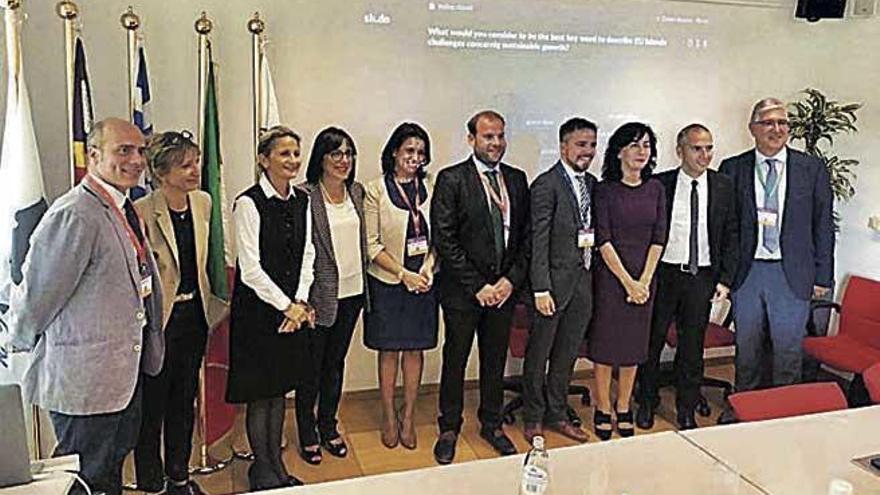 Representantes de Balears, Córcega, Cerdeña y Creta ayer en Bruselas.