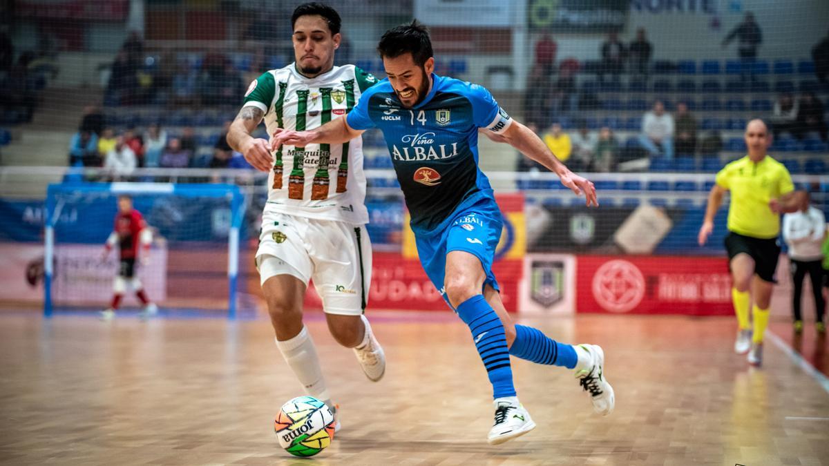 Positivo ensayo del Córdoba Futsal en su visita al Viña Albali Valdepeñas (0-0).