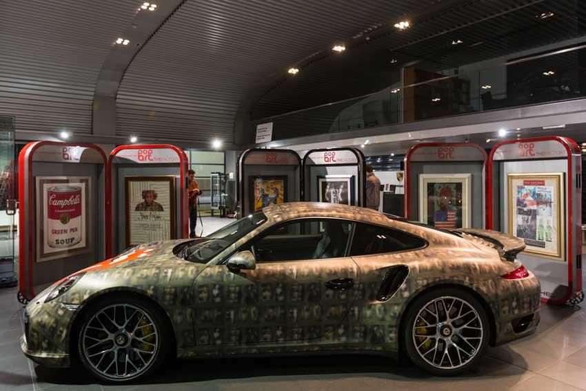 Porsche trae a A Coruña el Pop Art de Andy Warhol
