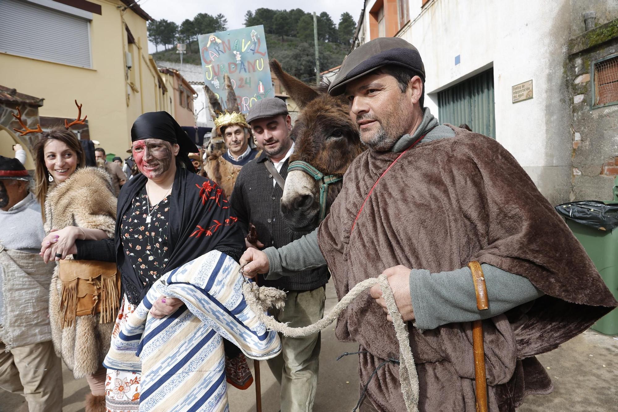 GALERÍA | El carnval jurdano, tradición y misterio en la pedanía de Cambrón