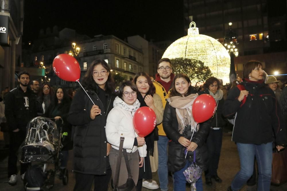 Ya es Navidad en Vigo: 10 milllones de luces para marcar una historia. // A. Villar | J. Lores | J. Álvarez | C. Delgado | M. Romero