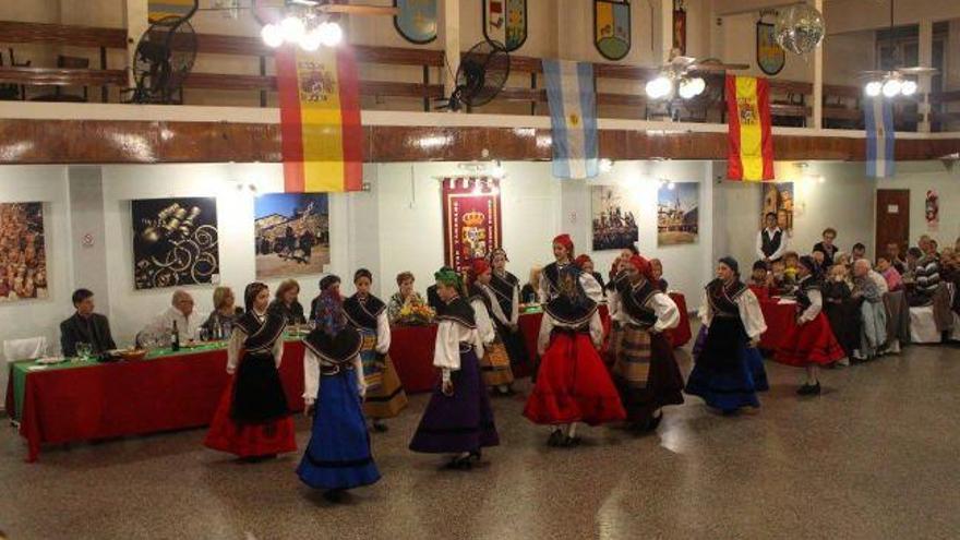 Actividad en la Casa de Zamora de Buenos Aires.