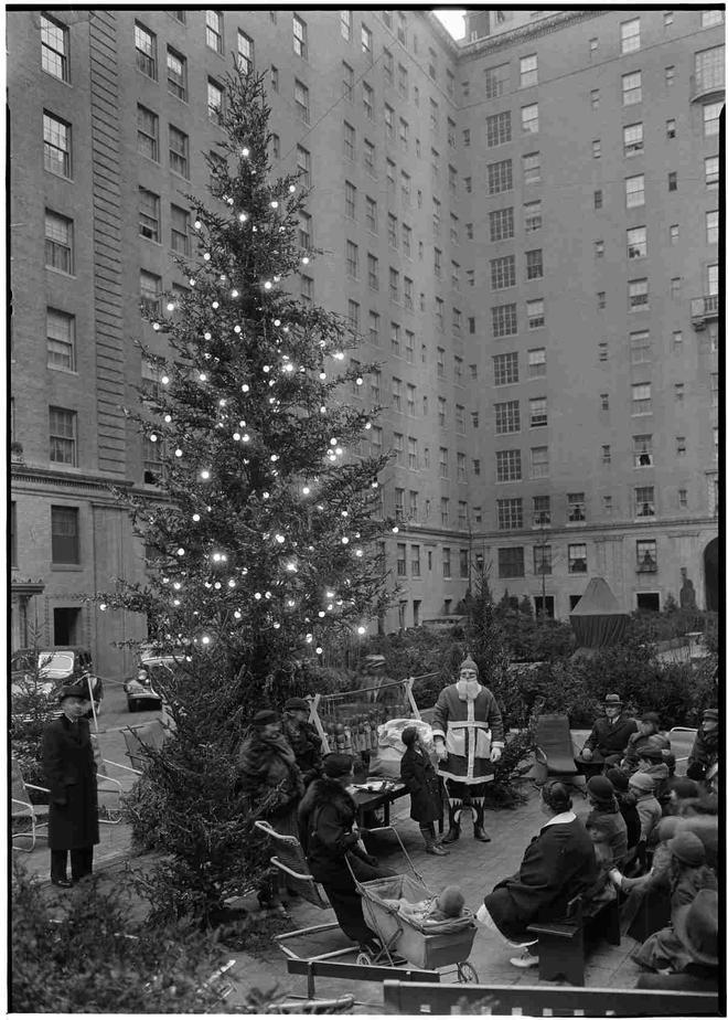 El árbol del Rockefeller Center en 1936