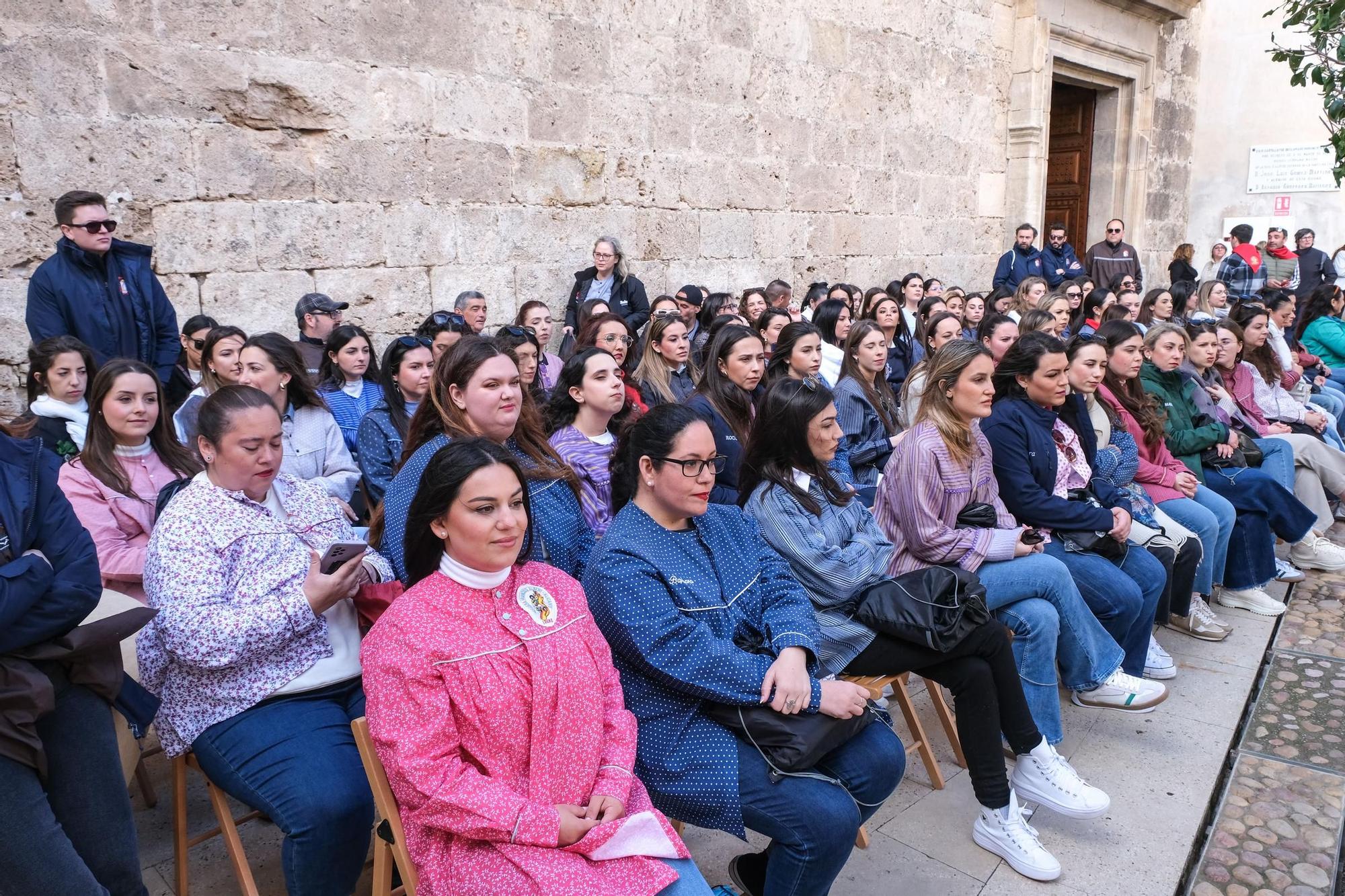 Así ha sido la visita de la comitiva de Hogueras a Caravaca de la Cruz