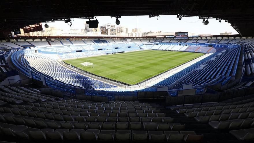 Perspectiva del estadio de La Romareda desde una de las esquinas del graderío.  | JAIME GALINDO