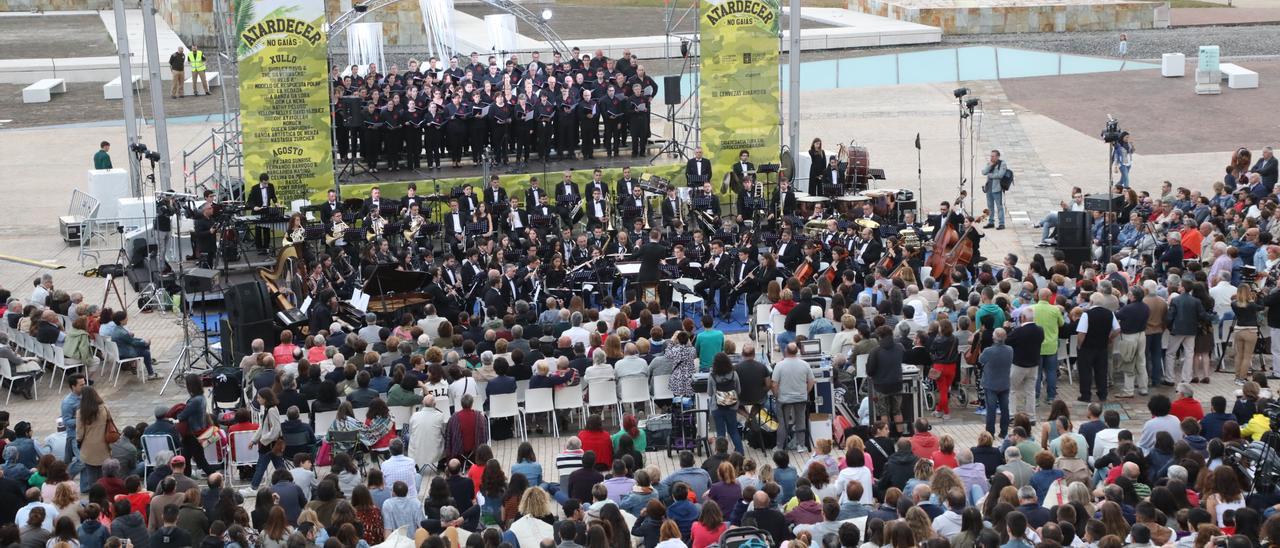 Actuación de la banda de Merza en el Gaiás.