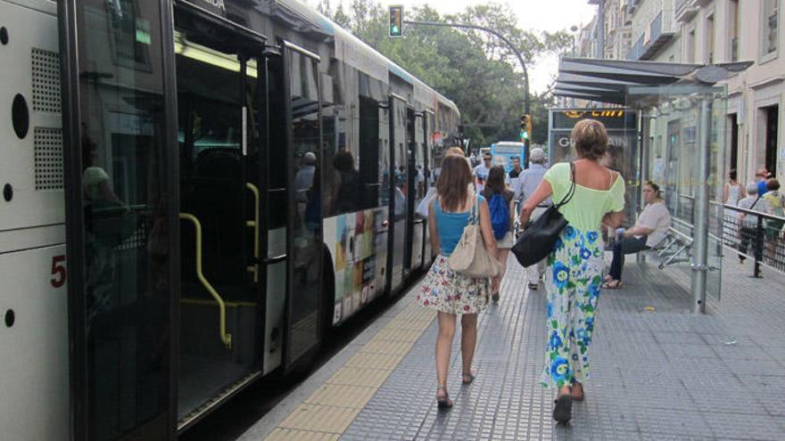Los autobuses de la EMT movieron más de 23 millones de pasajeros hasta junio.