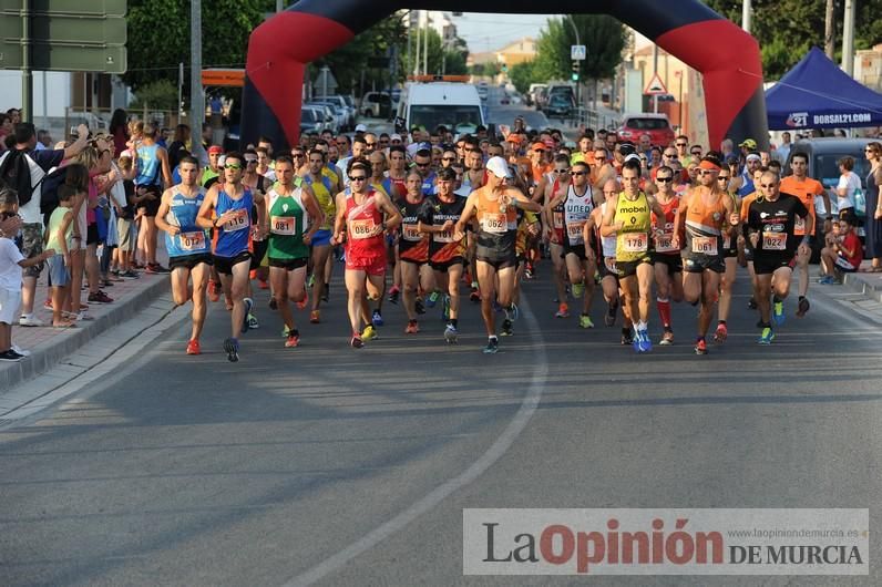 Más de un centenar de personas se lanzan a las cal