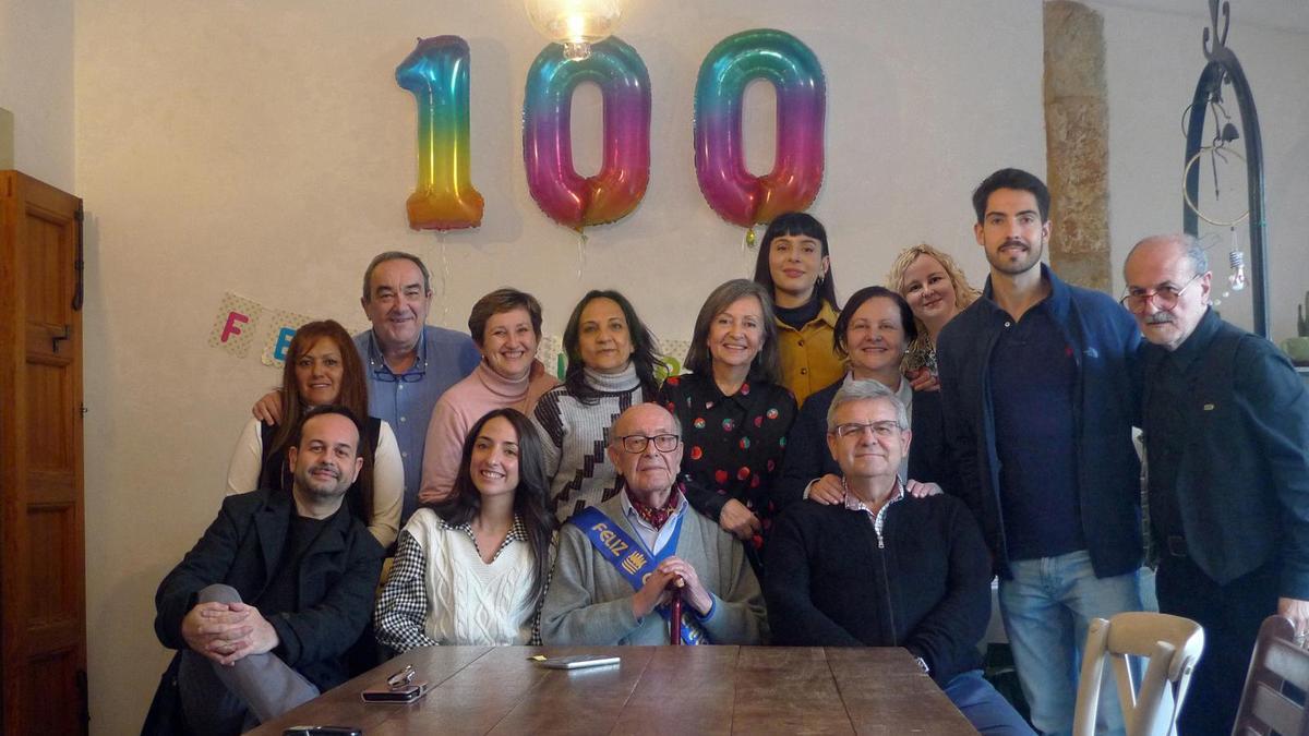 Juan Moreno Castilla celebra sus 100 años