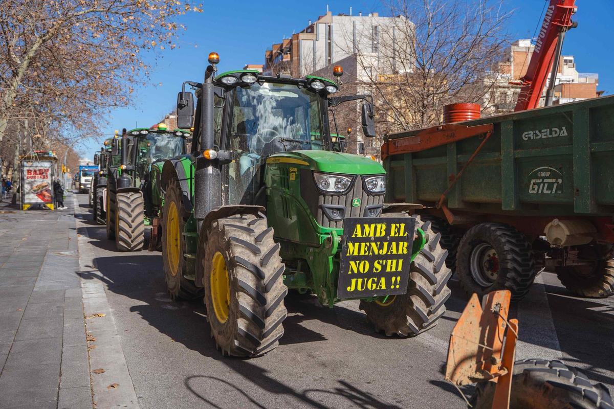 Les fotos de la marxa dels pagesos gironins cap a Barcelona