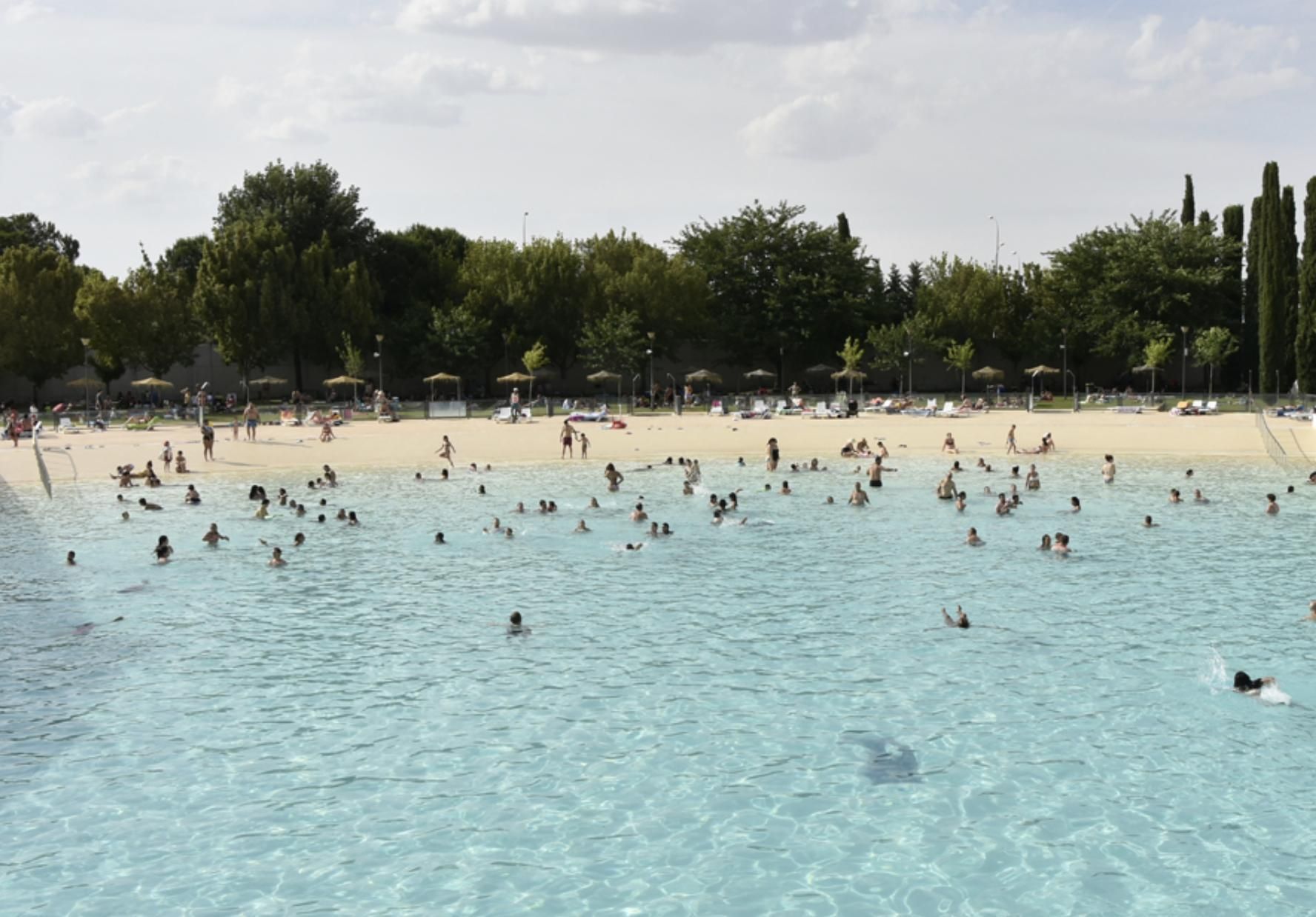 La única piscina municipal de olas de España está en Madrid