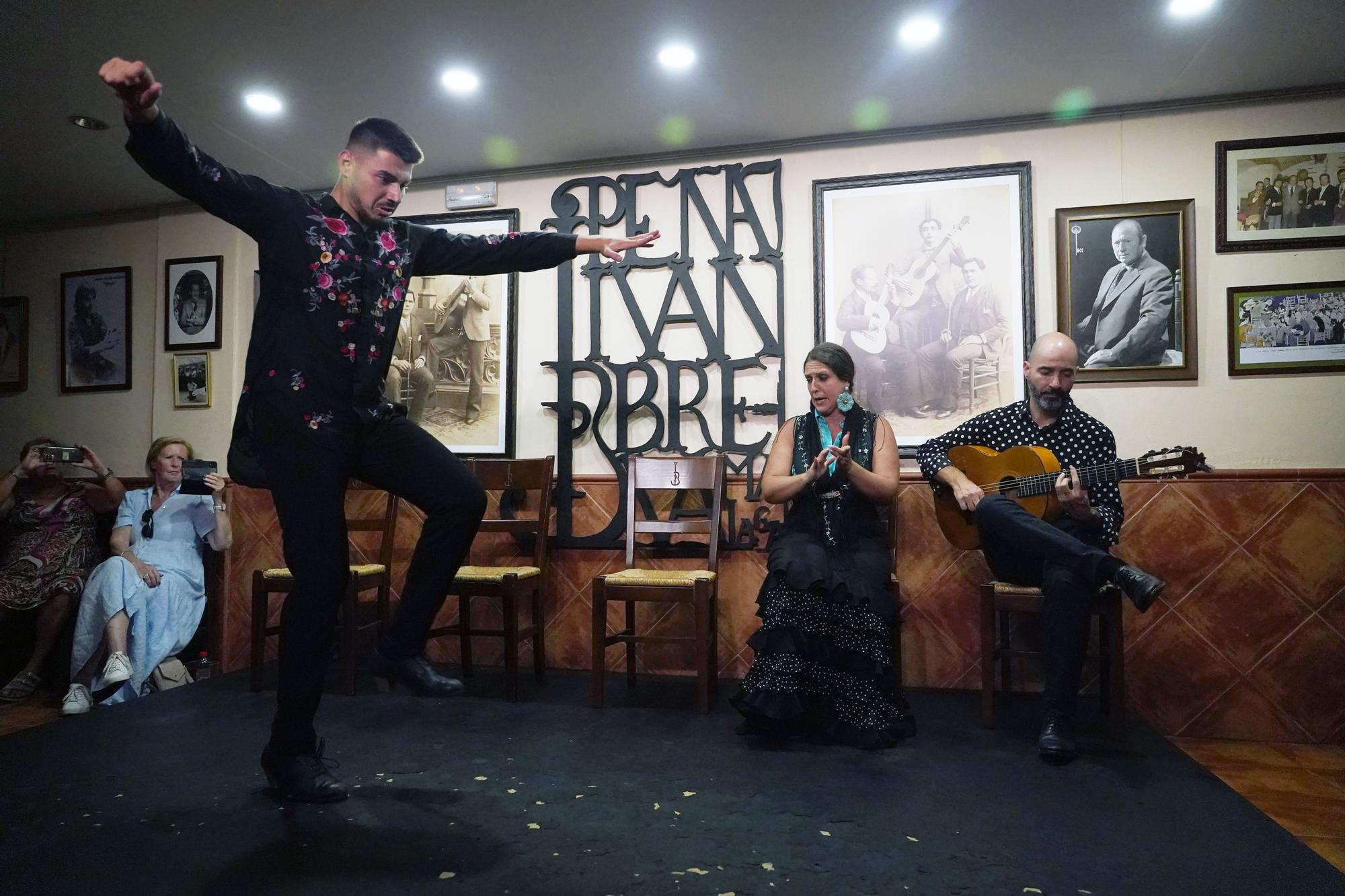 Feria de Málaga I Flamenco en la Peña Juan Breva