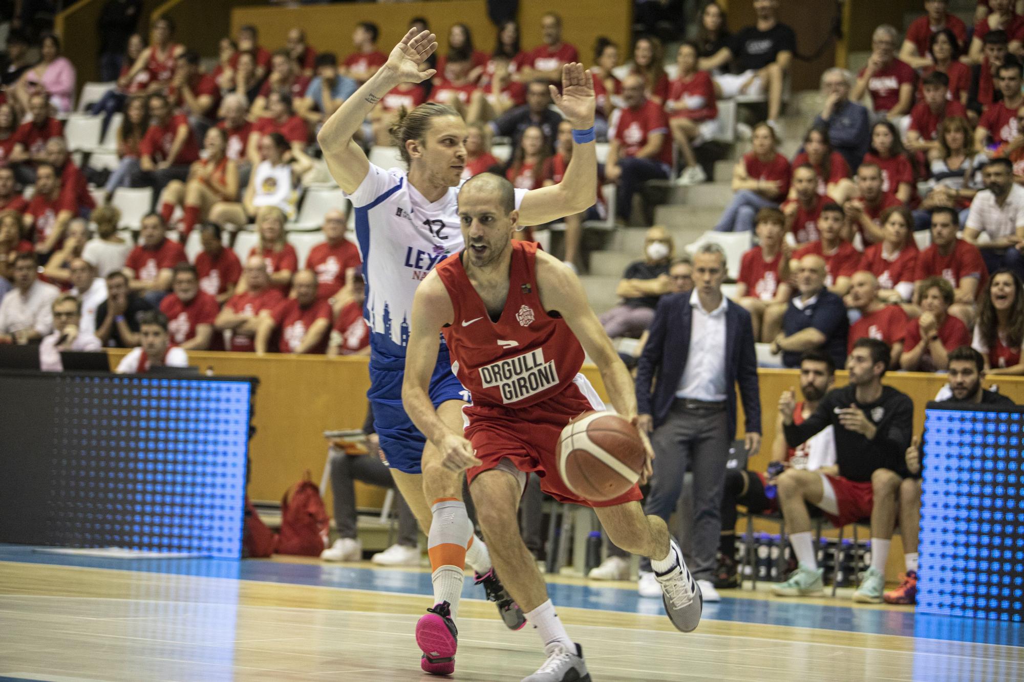 El primer punt del Bàsquet Girona arriba des de la defensa (74-66)