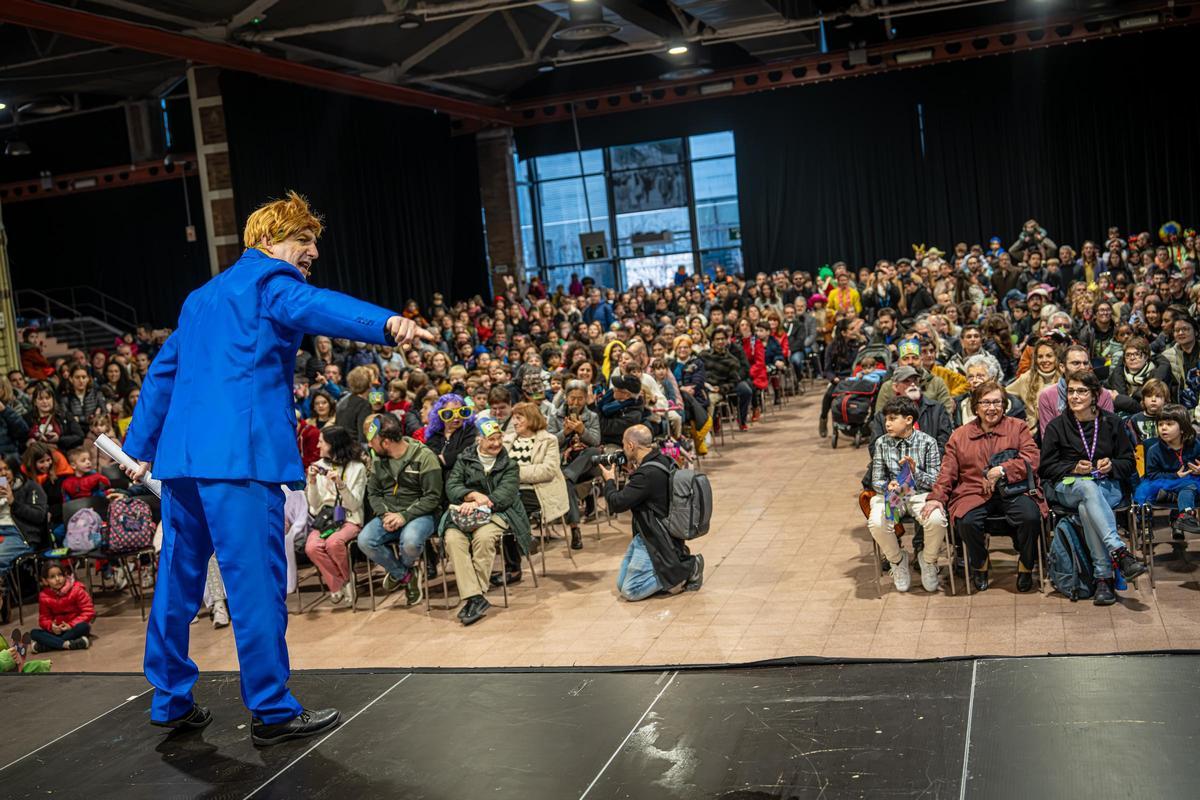 Arranca el Carnaval 2025 de BCN en Sants