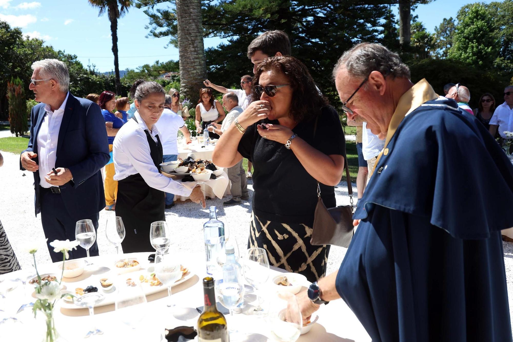 Un momento del XVII Capítulo da Orde da Ameixa de Carril.