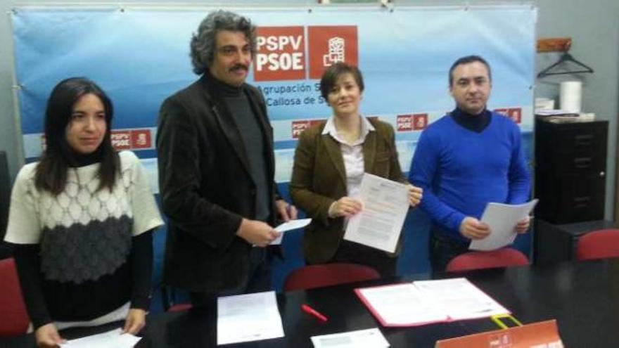 Los ediles del PSOE censuraron ayer la actitud del alcalde y la secretaria de vetarles las actas.
