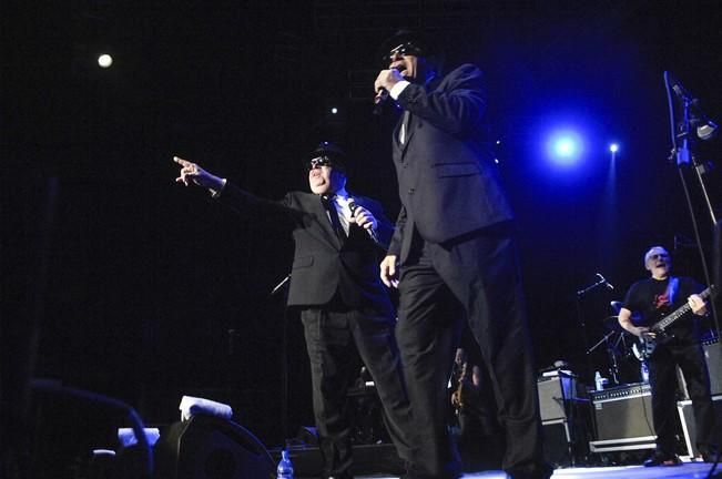 CONCIERTO DE THE ORIGINALS BLUES BROTHERS