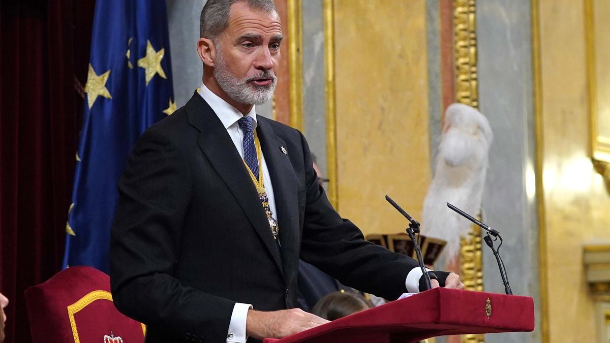 Felipe VI durante la  Solemne Sesión de Apertura de las Cortes Generales de la XV legislatura, presidida por S.M. el Rey.