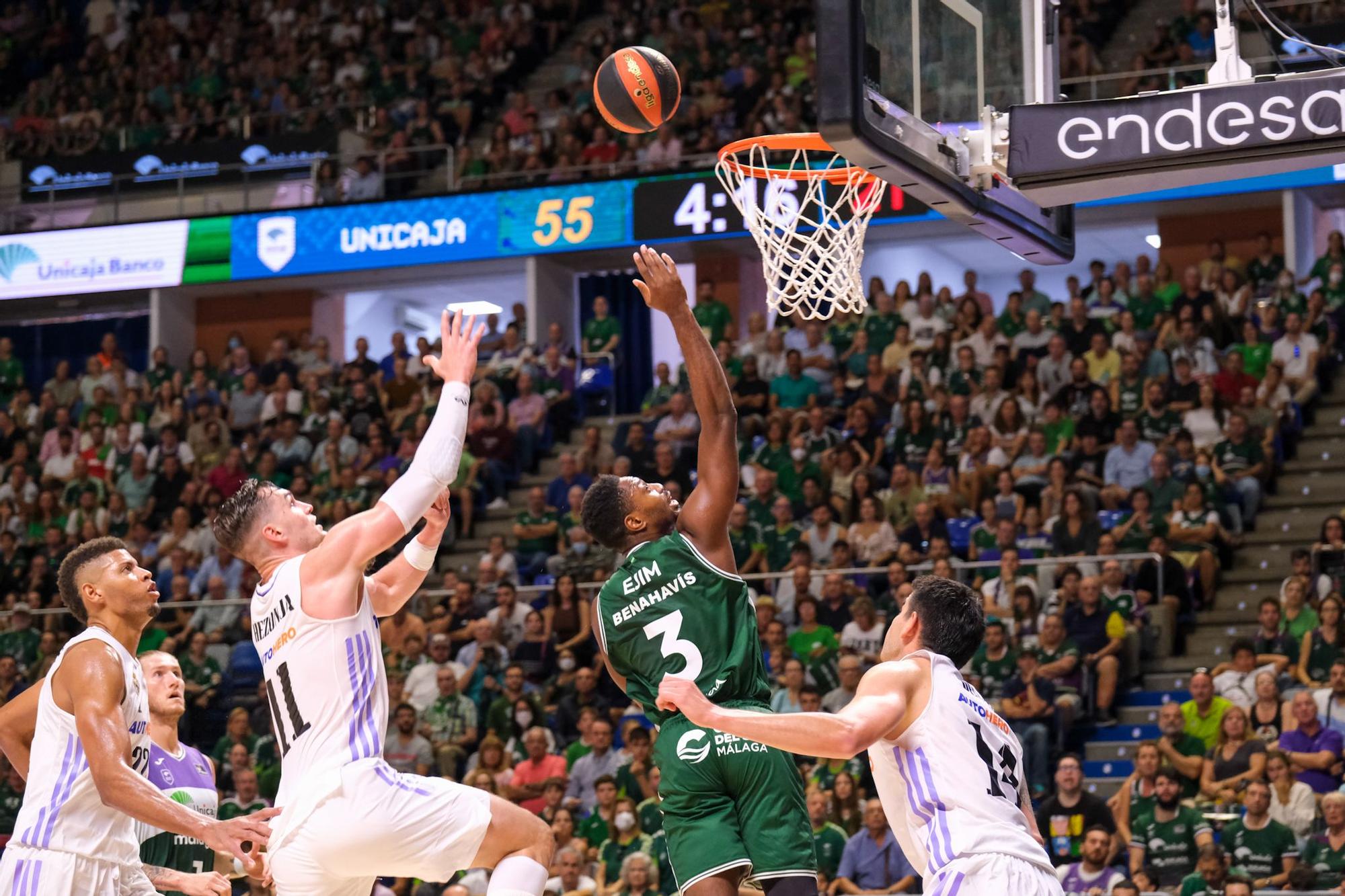 El Unicaja - Real Madrid de la Liga Endesa, en imágenes