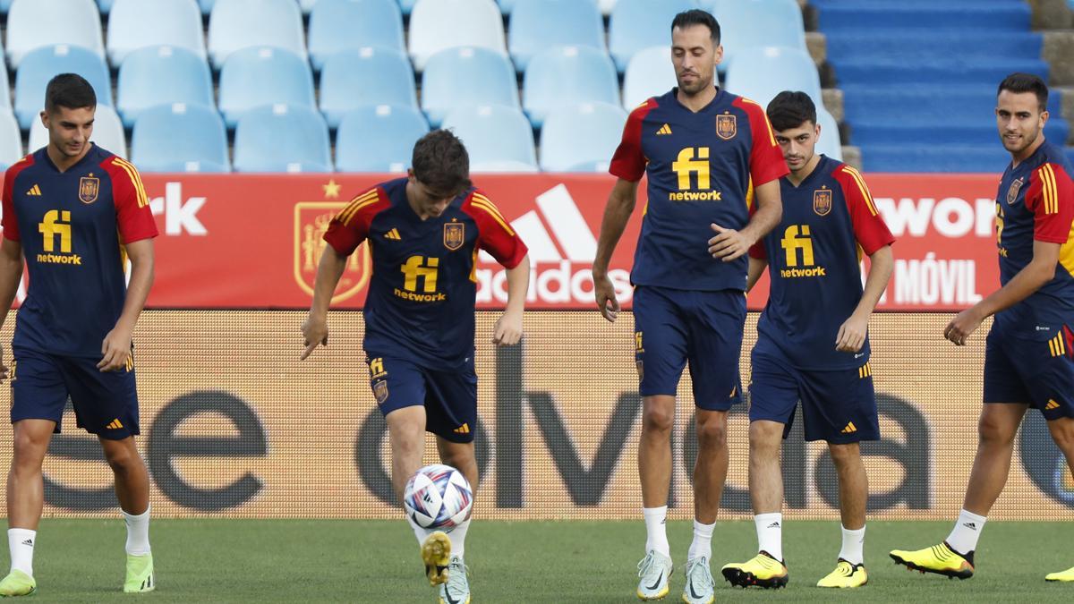 Luis Enrique no da pistas en La Romareda