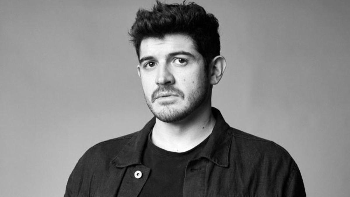 MUERE ACTOR DOBLA SPIDERMAN | Muere a los 38 años Alexis Ortega, el actor de doblaje que dio vida a 'Spiderman' en Latinoamérica Directo Abierto de Australia, en directo: Djokovic y Sinner se juegan el pase a la final, donde espera Alcaraz Conmoción en México  Muere a los 38 años Alexis Ortega, el actor de doblaje que dio vida a 'Spiderman' en Latinoamérica Su interpretación de 'La casa de las flores' o de 'Luis Miguel', la serie de Netflix, han sido sus últimos éxitos Muere a los 38 años Alexis Ortega, el actor de doblaje que dio vida a 'Spiderman' en Latinoamérica Muere a los 38 años Alexis Ortega, el actor de doblaje que dio vida a 'Spiderman' en Latinoamérica