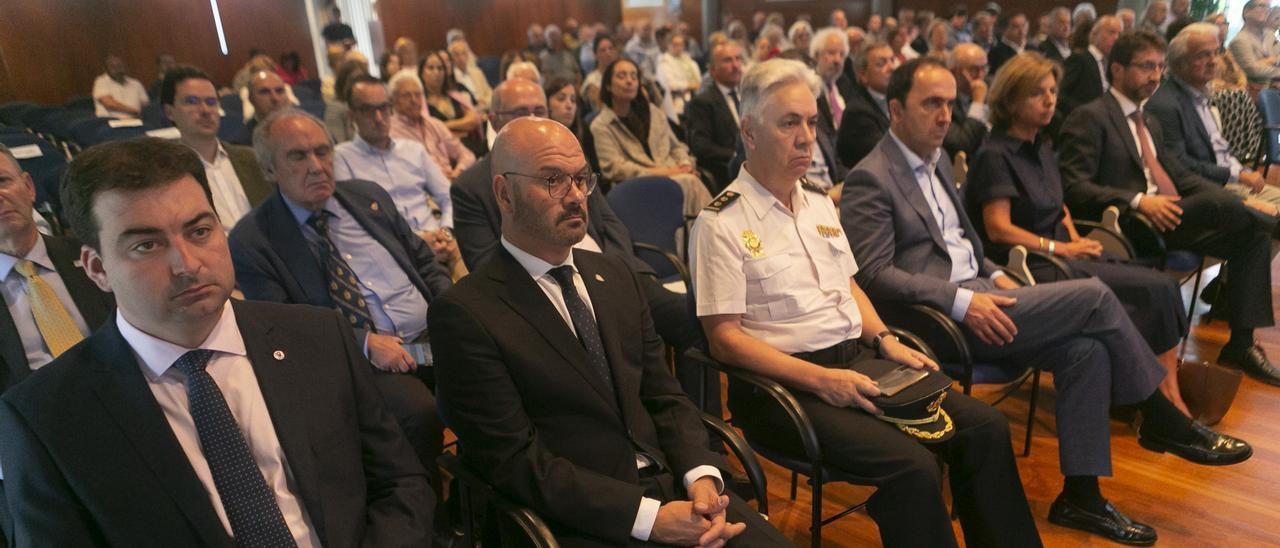 Asistentes a la clausura de La Granda.