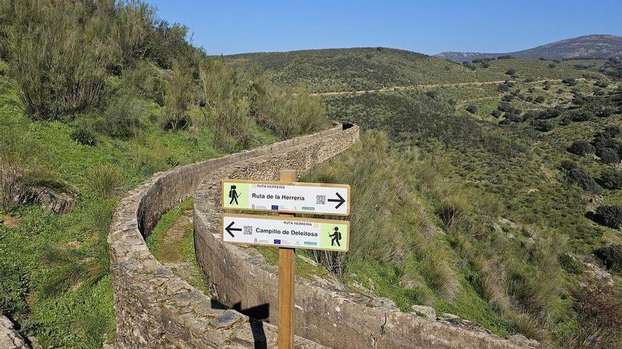 La memoria oral del acueducto de las Herrerías en Cáceres: historias de agua, herrería y progreso