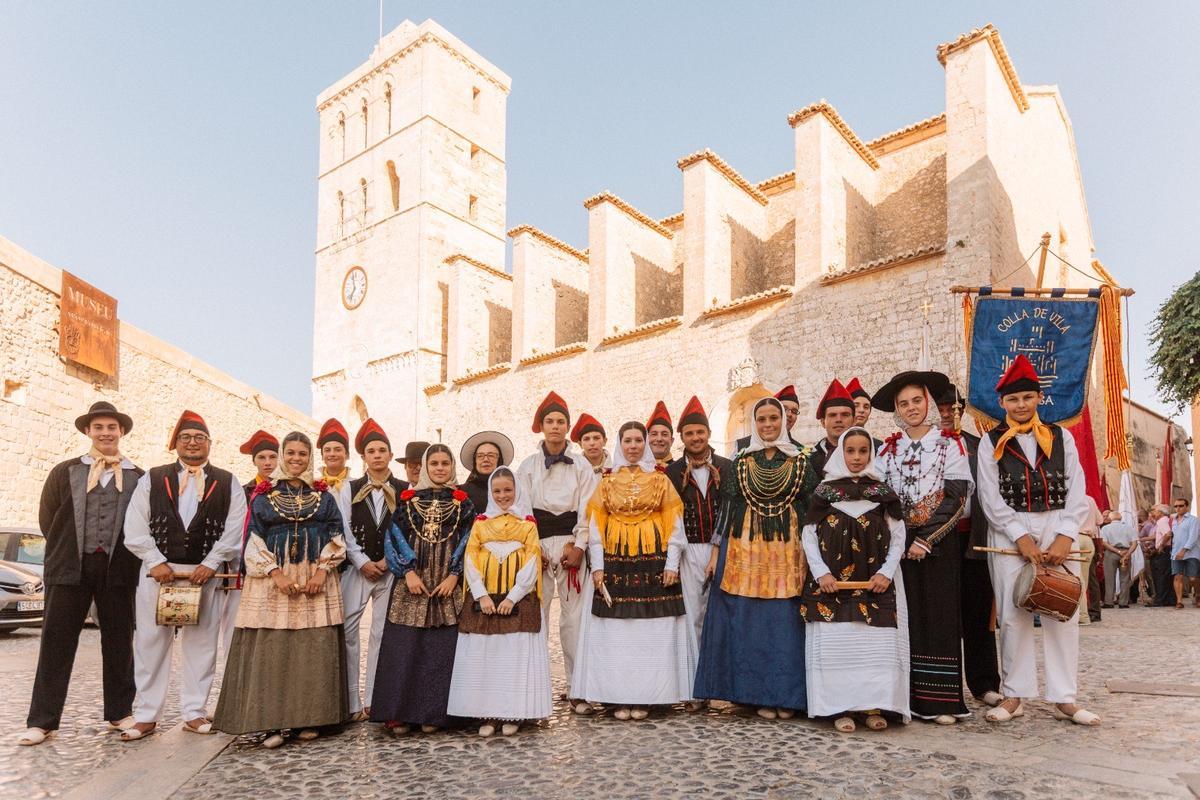 El grupo folklórico Sa Colla de Vila.