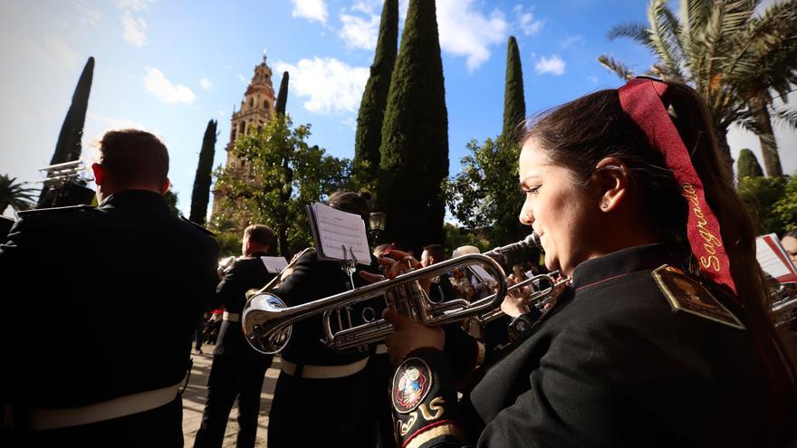 Las bandas cofrades toman el Patio de los Naranjos de Córdoba