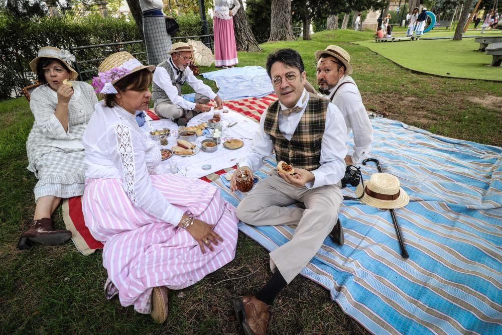 Segunda jornada de la Feria Modernista de Alcoy