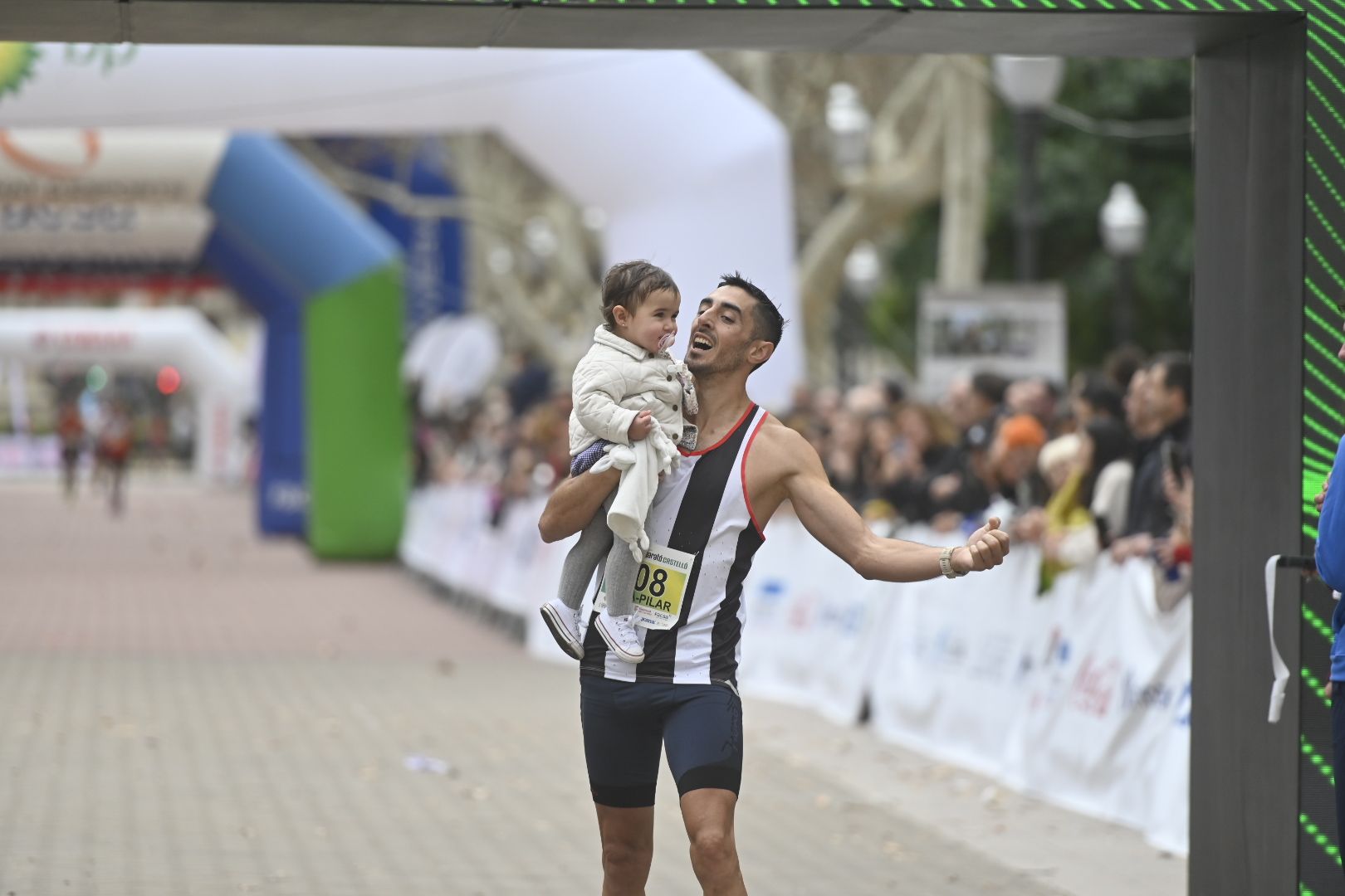 Búscate en las fotos: Las mejores imágenes del Marató bp y el 10K Facsa 2024 de Castelló