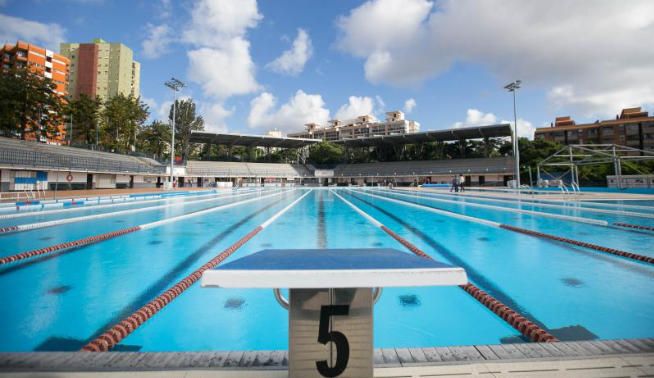 La piscina Arcidalio Lorenzo reabre sus puertas.