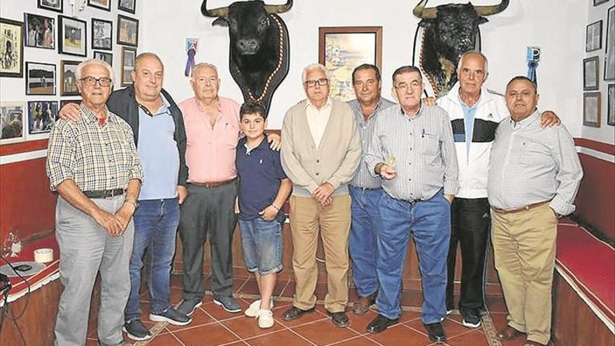 La peña taurina Solano González reelige como presidente a Rafael Sánchez