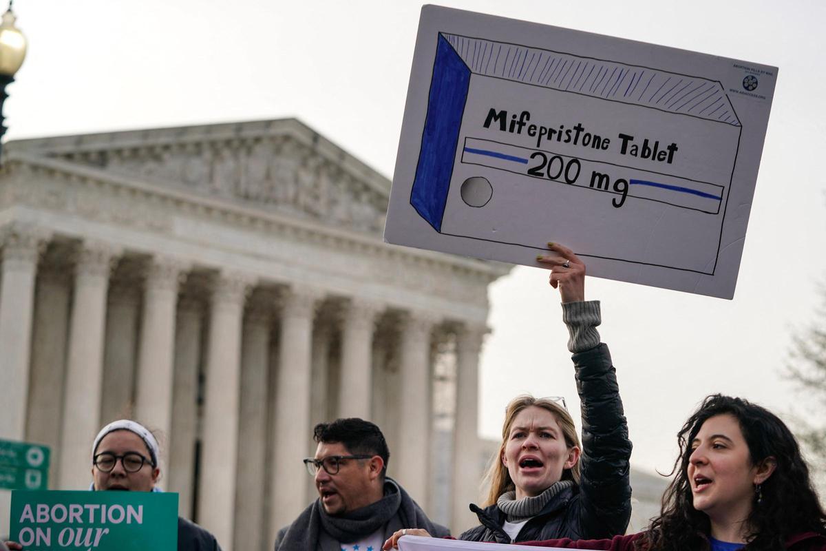 La Corte Suprema de Estados Unidos escucha argumentos sobre el fármaco abortivo mifepristona