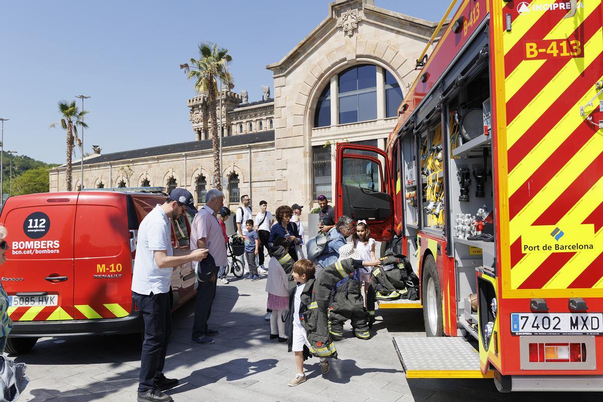 Jornada de puertas abiertas en el Port de Barcelona