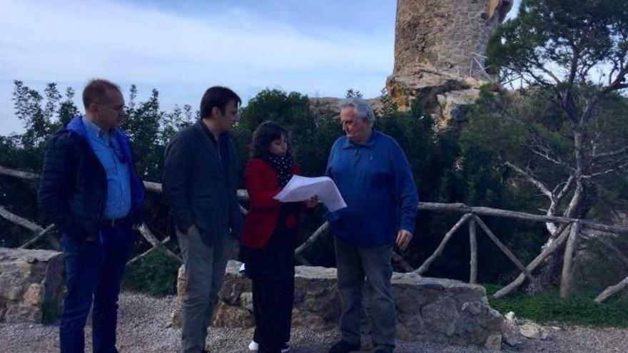 Ortsbesuch beim Torre de ses Ànimes.