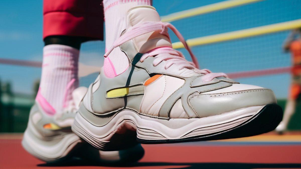 A su precio mínimo: las zapatillas New Balance que no nos quitaremos ni en Nochevieja ya están rebajadísimas