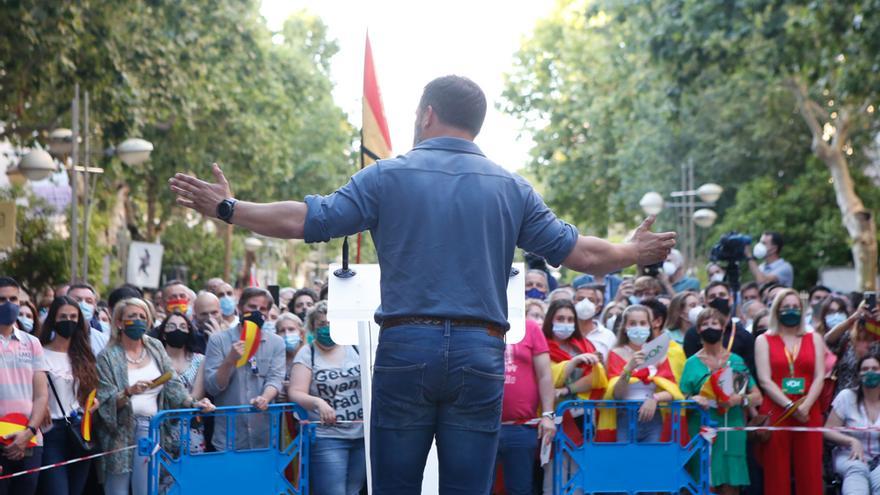 Mitin de Santiago Abascal en Córdoba