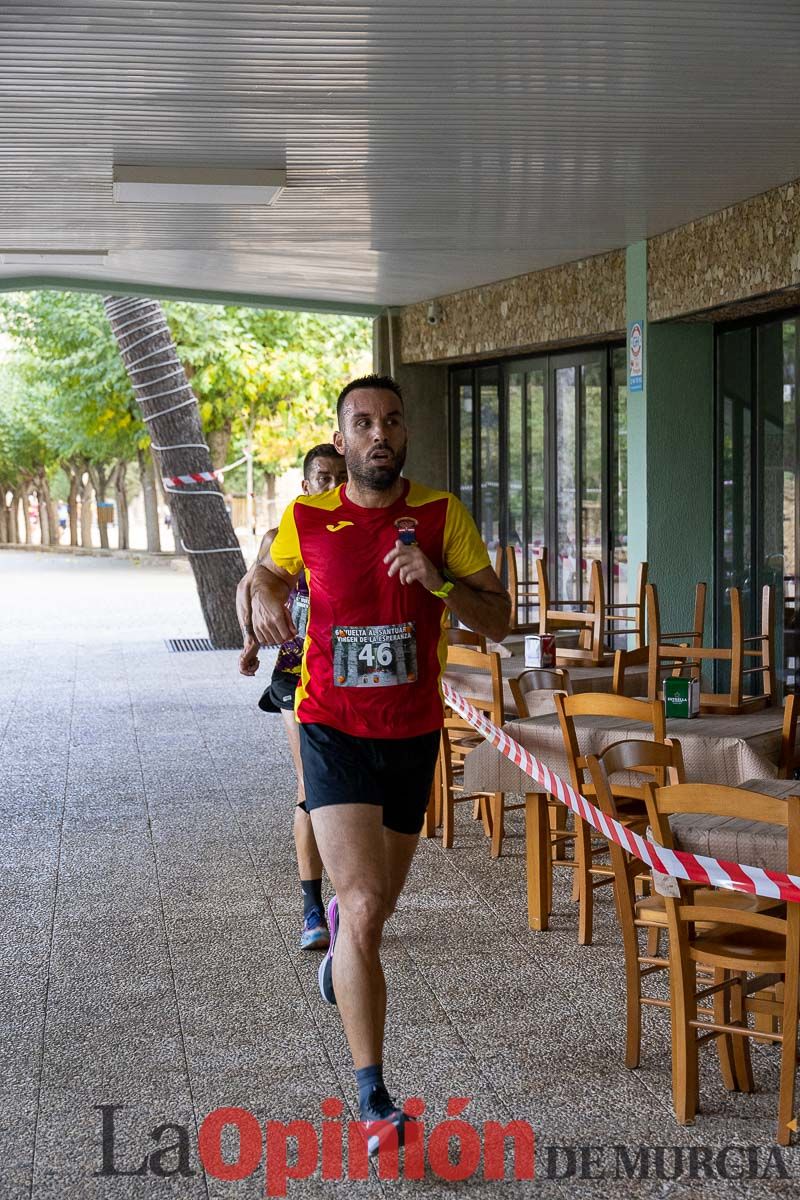 Carrera 'Vuelta al Santuario Virgen de la Esperanza' en Calasparra (corredores)