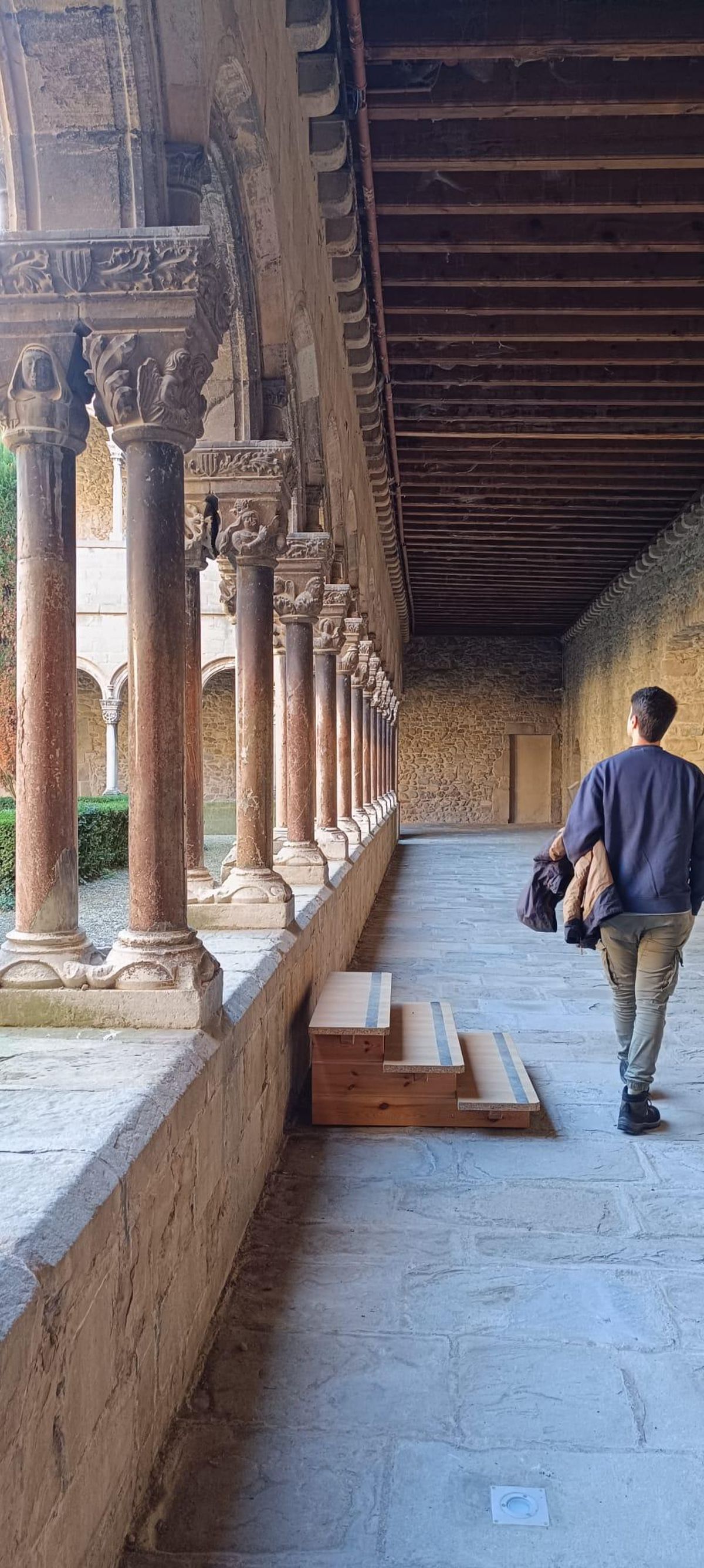 Àngel Garcia en el Monasterio de Ripoll