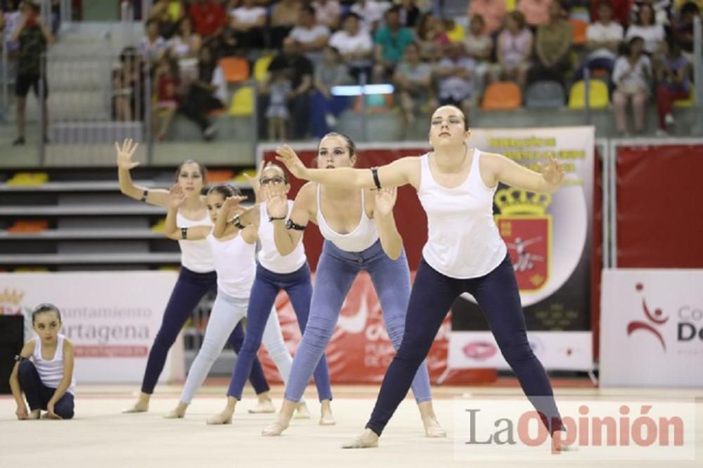 Clausura de las escuelas de Cartagena de gimnasia rítmica y estética de grupo
