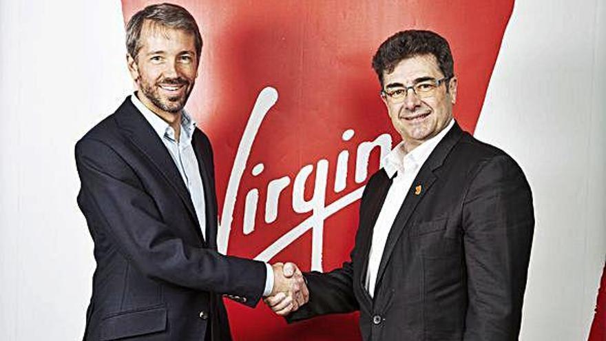 Josh Bayliss, consejero delegado del Grupo Virgin, y José Manuel García, su homólogo en Euskaltel.