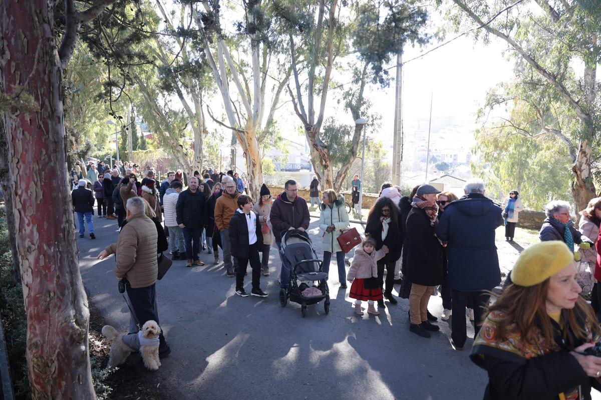 Fotogalería | La romería de los Santos Mártires llena de tradición y ambiente festivo el Paseo Alto de Cáceres