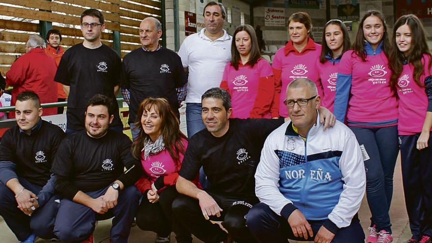 Participantes en el torneo benéfico celebrado en Noreña.