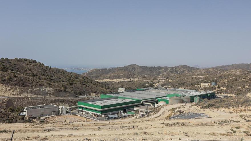 Doble andanada contra la ampliación de la planta de basuras de El Campello
