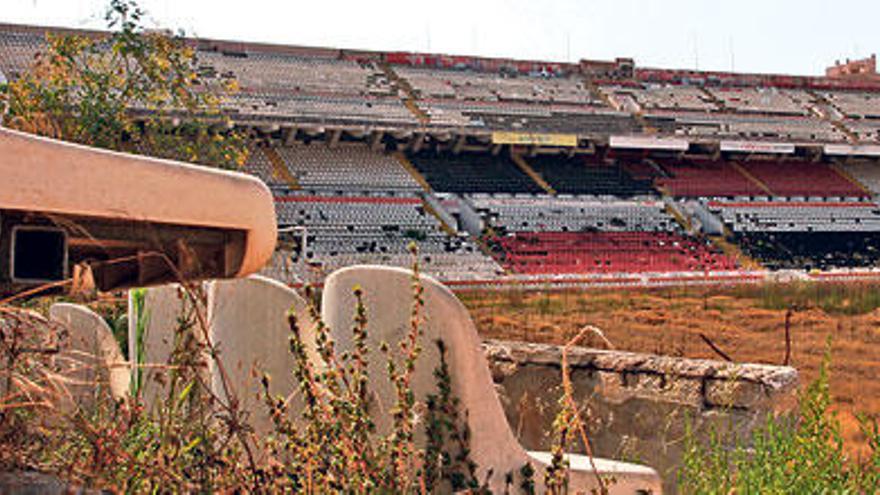 El campo de fútbol Lluís Sitjar será un solar a dos meses de las elecciones