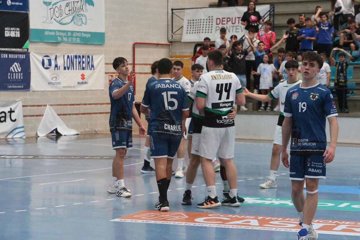 Las imágenes del Sector Juvenil de Balonmano. Luceros-Anaitasuna